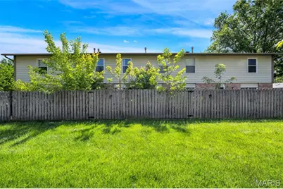 21 Park Charles Boulevard S #B, Saint Peters, MO 63376 - Photo 29