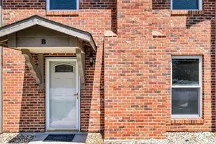 21 Park Charles Blvd S, Saint Peters, MO 63376 - Photo 1