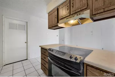 21 Park Charles Boulevard S #B, Saint Peters, MO 63376 - Photo 15