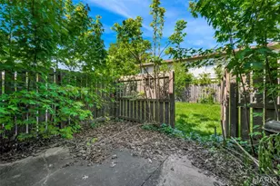 21 Park Charles Blvd S, Saint Peters, MO 63376 - Photo 27