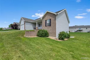 630 Oak Meadow Dr, Jackson, MO 63755 - Photo 3
