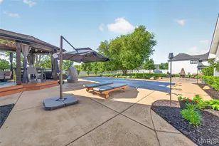 9801 Hilltop Dr, Sunset Hills, MO 63128 - Photo 73