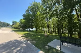 2155 Appaloosa Trail, High Ridge, MO 63049 - Photo 9