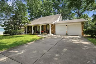 5412 Priorybrook Rd, Black Jack, MO 63033 - Photo 3