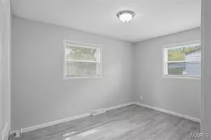 1112 Rhea Ave, Saint Louis, MO 63138 - Photo 7