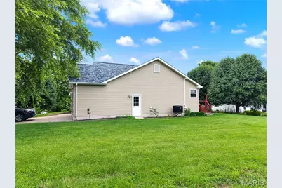 395 Bridgewater Heights Drive, Villa Ridge, MO 63089 - Photo 43
