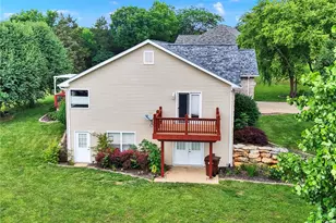 395 Bridgewater Heights Dr, Villa Ridge, MO 63089 - Photo 3