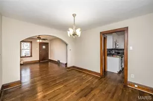 5336 Chippewa St, Saint Louis, MO 63109 - Photo 5