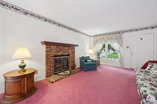 528 Spring Glen Dr, Ballwin, MO 63021 - Photo 3