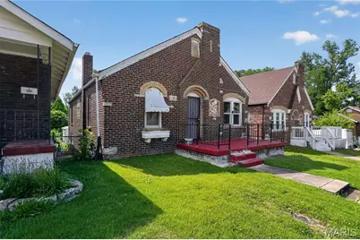 3502 West Place, Saint Louis, MO 63121 - Photo 3
