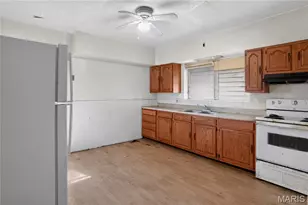 3502 West Pl, Saint Louis, MO 63121 - Photo 17