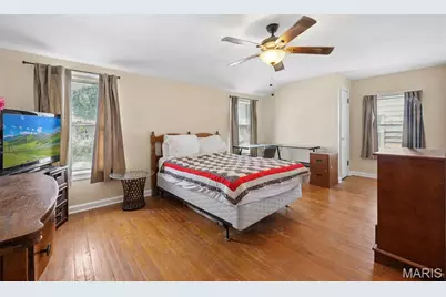 7529 Marillac Drive, Saint Louis, MO 63121 - Photo 11