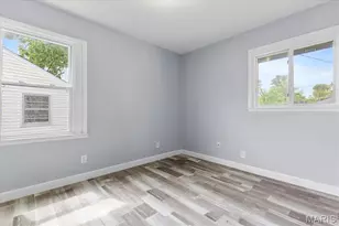 332 Banff Cir, Saint Louis, MO 63137 - Photo 13