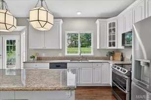 371 Galahad Ct, Weldon Spring, MO 63304 - Photo 23