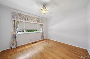 329 Meadowbrook Dr, Ballwin, MO 63011 - Photo 27