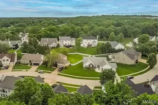 2041 Avalon Ridge Cir, Fenton, MO 63026 - Photo 27