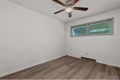 425 Powell Avenue, Saint Louis, MO 63135 - Photo 17