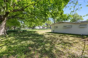 425 Powell Ave, Saint Louis, MO 63135 - Photo 27