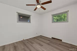 425 Powell Ave, Saint Louis, MO 63135 - Photo 19