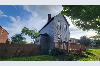 3712 Phillips Place, Saint Louis, MO 63116 - Photo 3