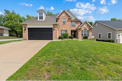 21 W Waymire Avenue, Saint Louis, MO 63119 - Photo 1