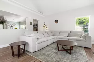 21 W Waymire Ave, Saint Louis, MO 63119 - Photo 13