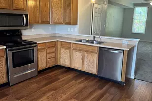 3245 Domain St, Saint Charles, MO 63301 - Photo 7