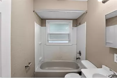 6814 Frostview Lane, Saint Louis, MO 63134 - Photo 27