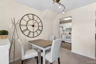 1441 Oriole Pl, Brentwood, MO 63144 - Photo 9