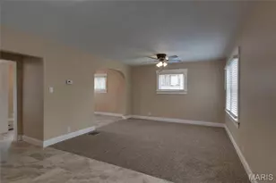 728 Pine St, Hannibal, MO 63401 - Photo 3