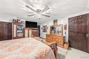 1225 Sunbeam Ln, Saint Louis, MO 63137 - Photo 23