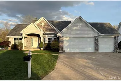 819 Hidden Spring Drive, Saint Charles, MO 63304 - Photo 1