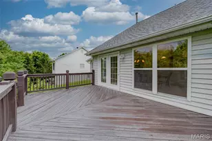 819 Hidden Spring Dr, Saint Charles, MO 63304 - Photo 29
