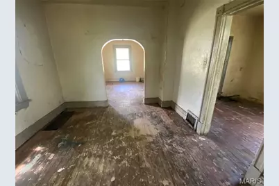 6213 Westerhoff Avenue, Saint Louis, MO 63121 - Photo 7