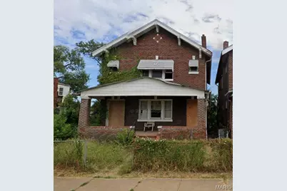 5723 Labadie Avenue, Saint Louis, MO 63120 - Photo 1