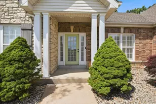 5532 Wooded Creek Dr, O'Fallon, MO 63304 - Photo 3