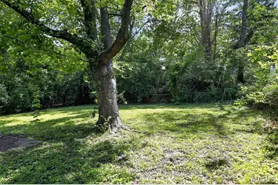 8110 Underhill Drive, University City, MO 63114 - Photo 23