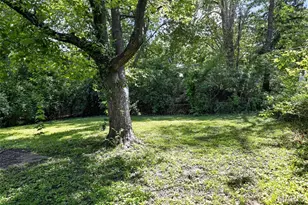 8110 Underhill Dr, University City, MO 63114 - Photo 23