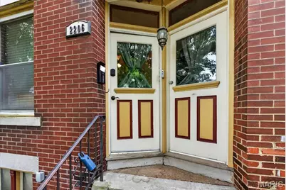 2206 Victor Street, Saint Louis, MO 63104 - Photo 5
