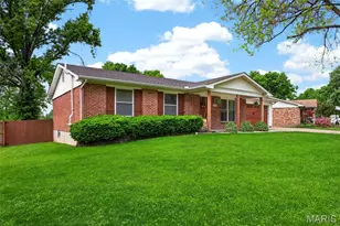 3118 Woodbridge Dr, Saint Charles, MO 63303 - Photo 3