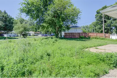 2116 Jannette Drive, Saint Louis, MO 63136 - Photo 13