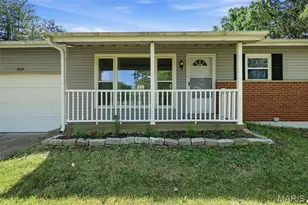 3026 Nettie Dr, Oakville, MO 63129 - Photo 3
