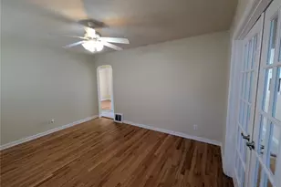 20 Derhake Rd, Saint Louis, MO 63031 - Photo 3