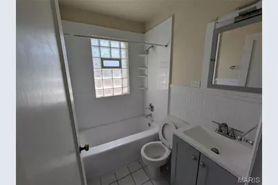 20 Derhake Road, Saint Louis, MO 63031 - Photo 7