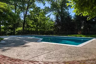 50 Creekwood Ln, Saint Louis, MO 63124 - Photo 9