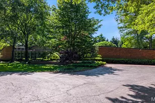 50 Creekwood Ln, Saint Louis, MO 63124 - Photo 5