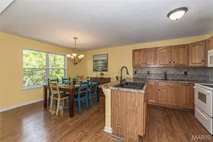 9508 Bent Tree Dr, Hillsboro, MO 63050 - Photo 13