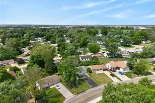 12131 McKelvey Rd, Maryland Heights, MO 63043 - Photo 33