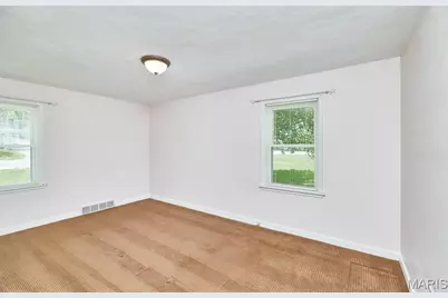 1802 S New Florissant Road, Florissant, MO 63031 - Photo 17