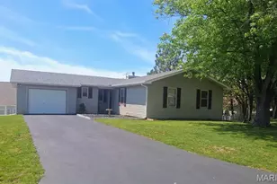 10324 Fairway Dr, Foristell, MO 63348 - Photo 1